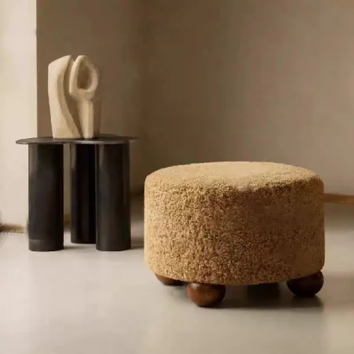 Lamb Wool Low Ottomans Medieval Cream French Fabric Shoe Changing Stool Designer Home Sofa Stools Bedroom Dressing Stool Living